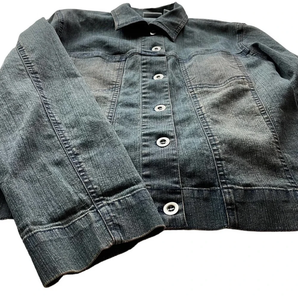 Chico’s Design Denim Jean Jacket Blue Size 1 Medium 8 Stretch Vintage Y2K